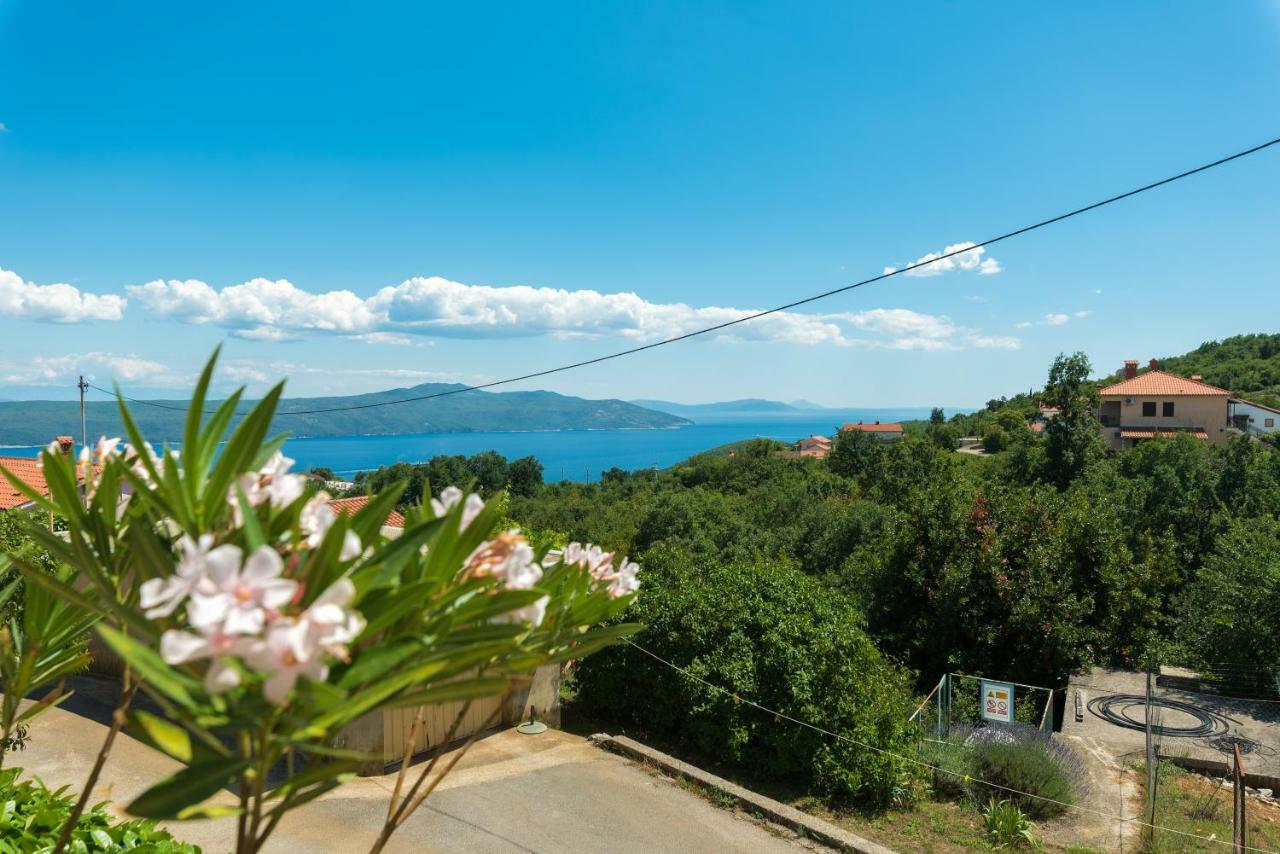 Apartman En Moscenicka Draga Exterior photo